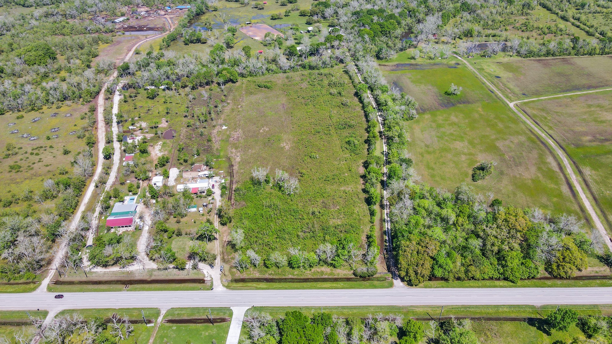 1720 West Fm 1462 Rosharon, TX 77583 - Photo 8 of 44 view of outdoor space swimming pool