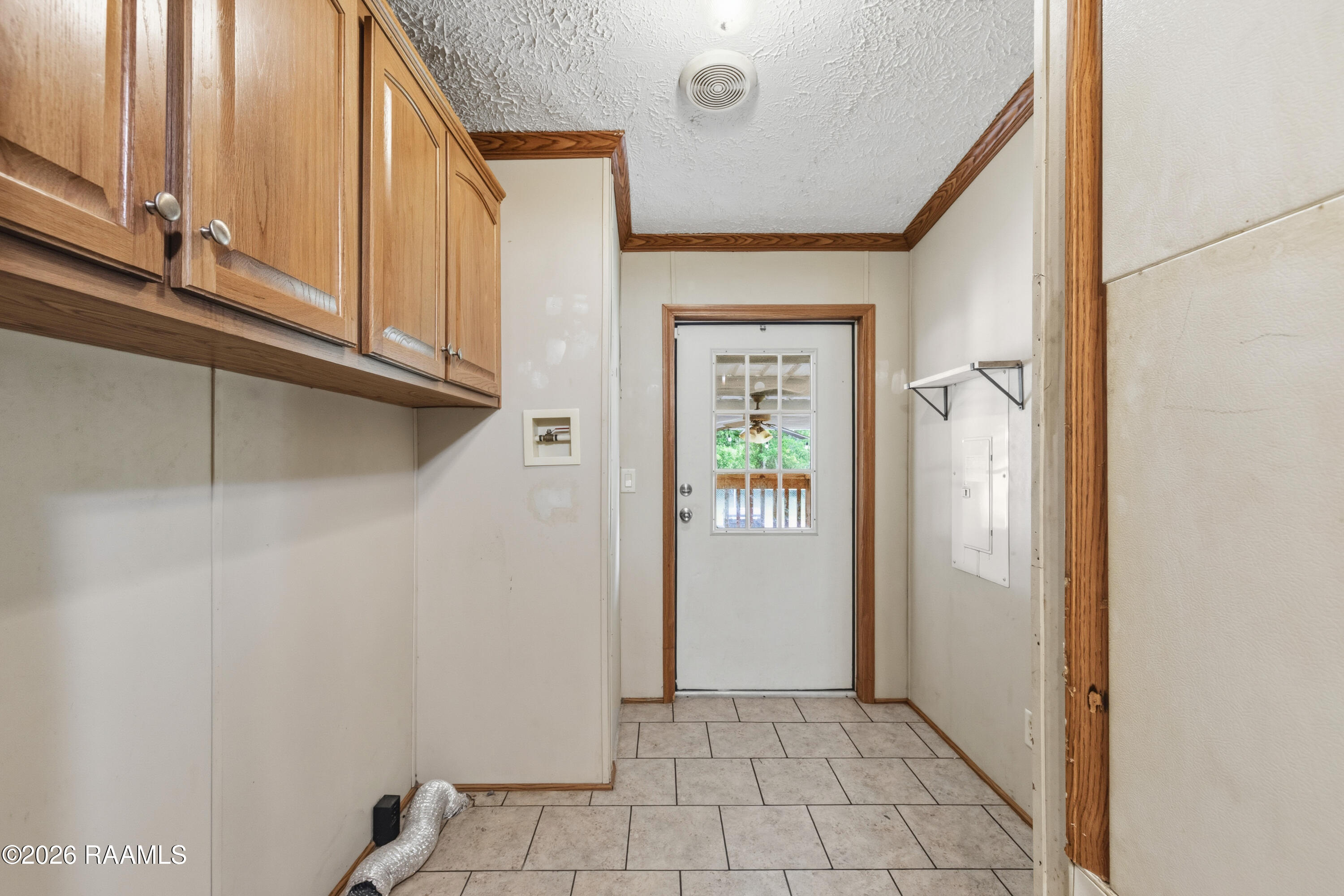 286 Keystone Drive Church Point, LA 70525 - Photo 20 of 25 Laundry Room