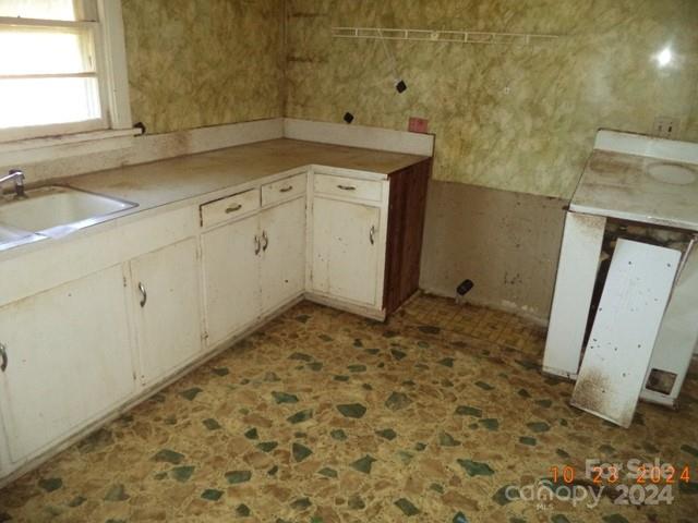 5150 Goodman Lake Road Salisbury, NC 28146 - Photo 10 of 13 Gallery Image 10