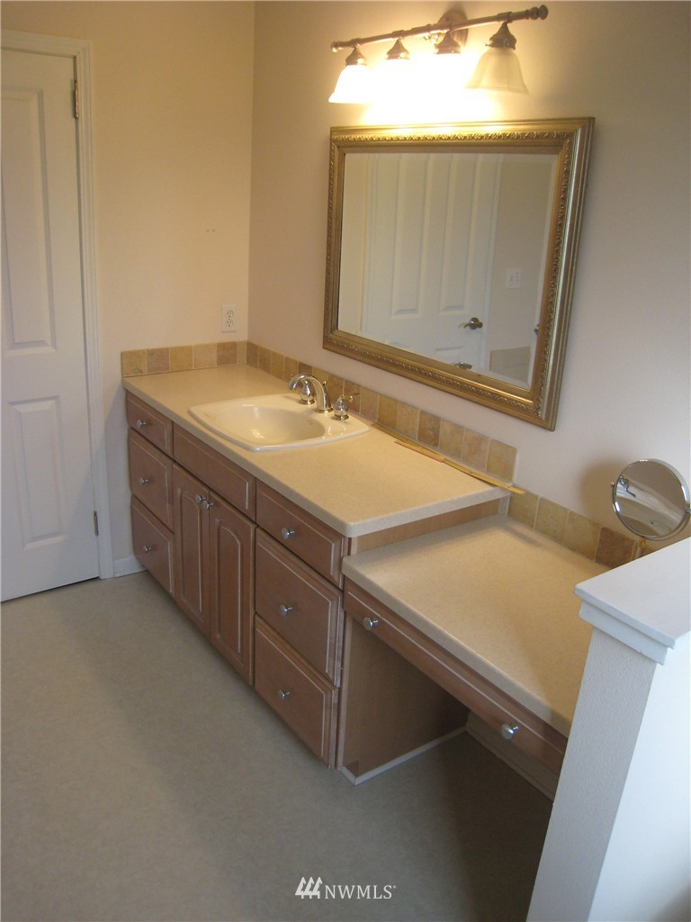 445 West Hemmi Road Bellingham, WA 98226 - Photo 14 of 25