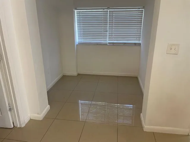 $3,600 | 1724 Northeast 176th Street, North Miami Beach, FL 33162