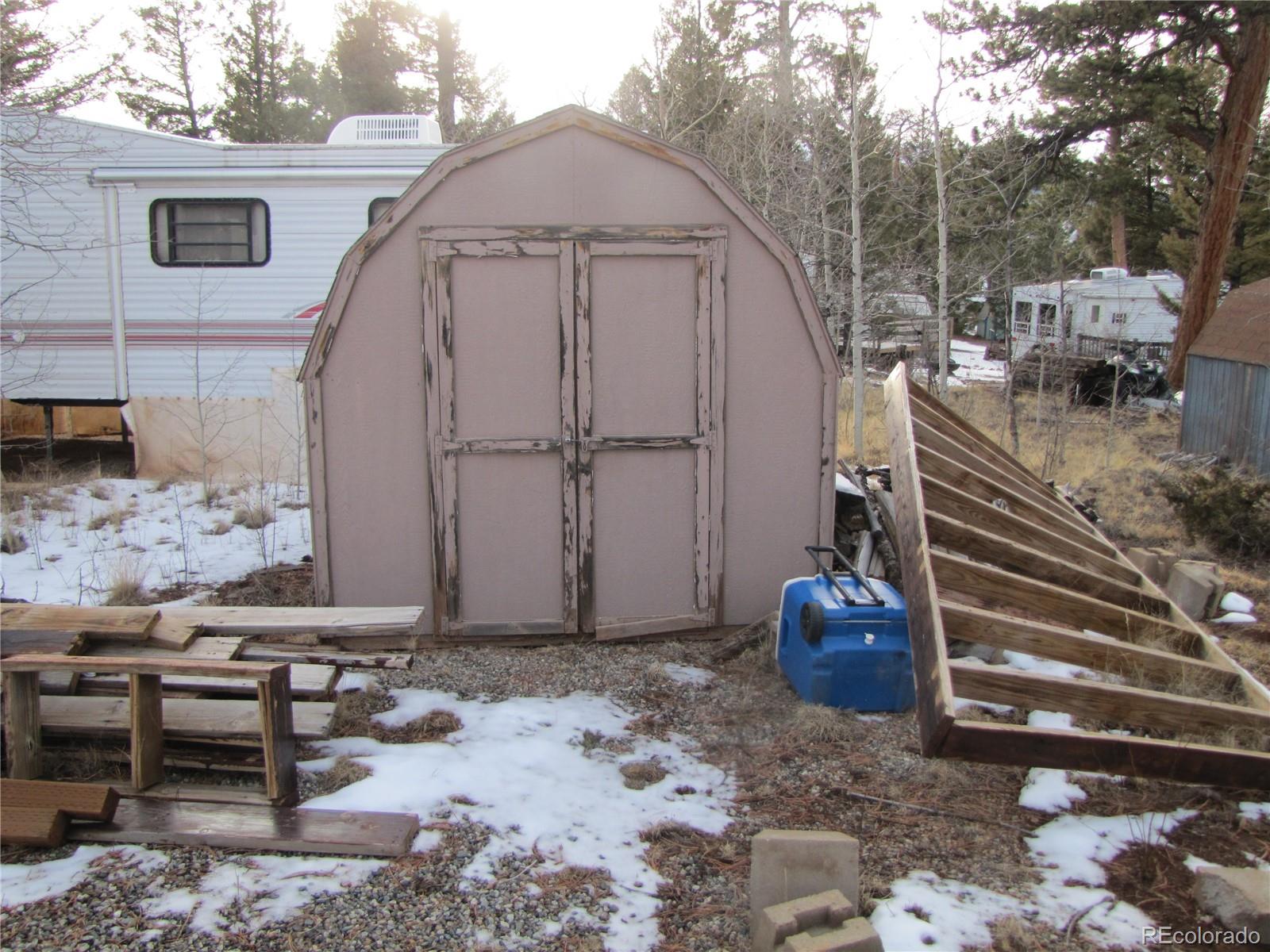 158 Lantern Loop Fairplay, CO 80440 - Photo 5 of 12 a view of a house with backyard
