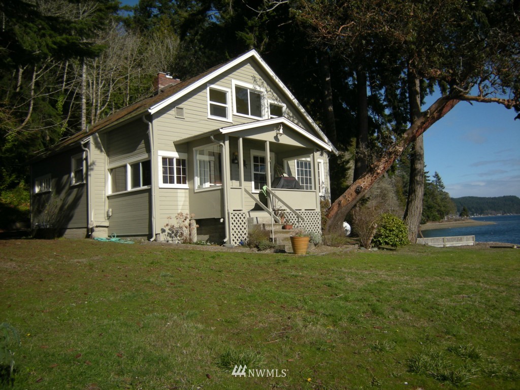 12131 Northeast North Shore Road Belfair, WA 98528 - Photo 2 of 15 Gallery Image 2
