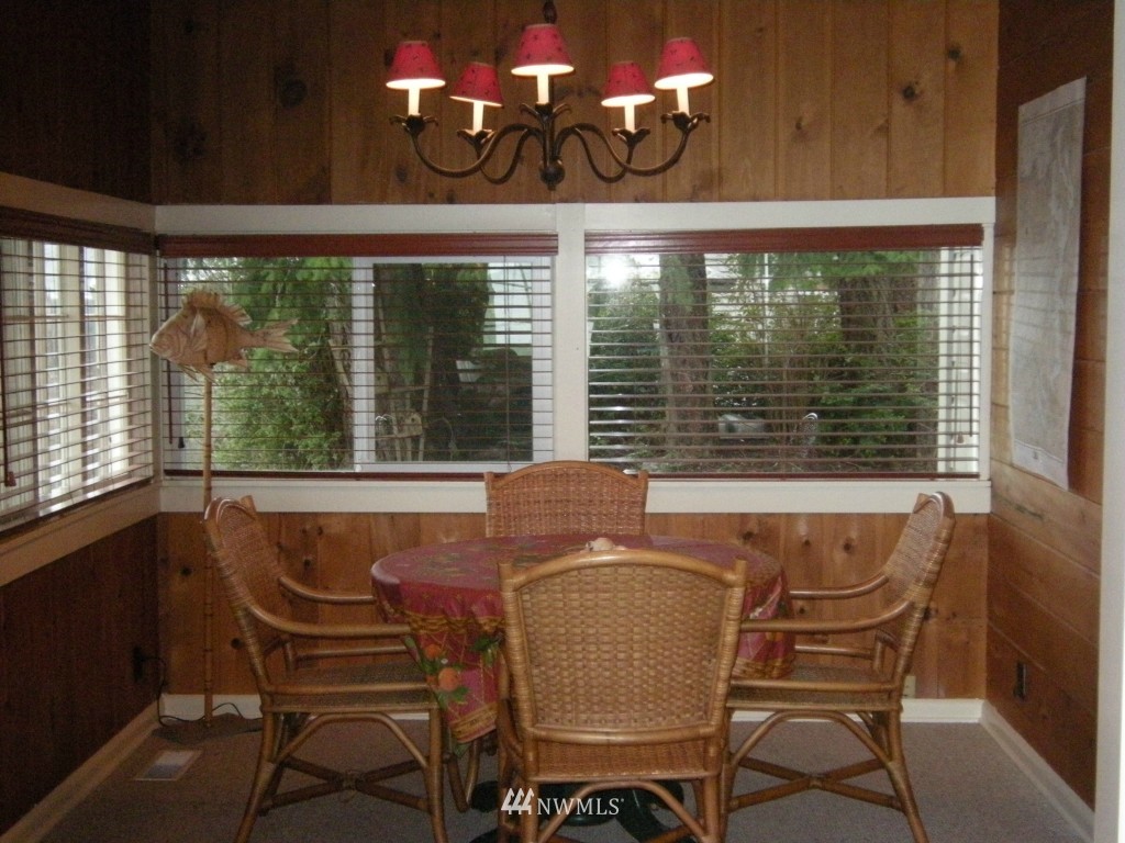 12131 Northeast North Shore Road Belfair, WA 98528 - Photo 9 of 15 Gallery Image 9