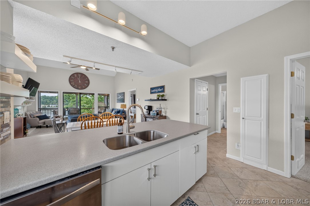 31 Willow Ridge Road, Unit 4A Lake Ozark, MO 65049 - Photo 19 of 62 Gallery Image 19