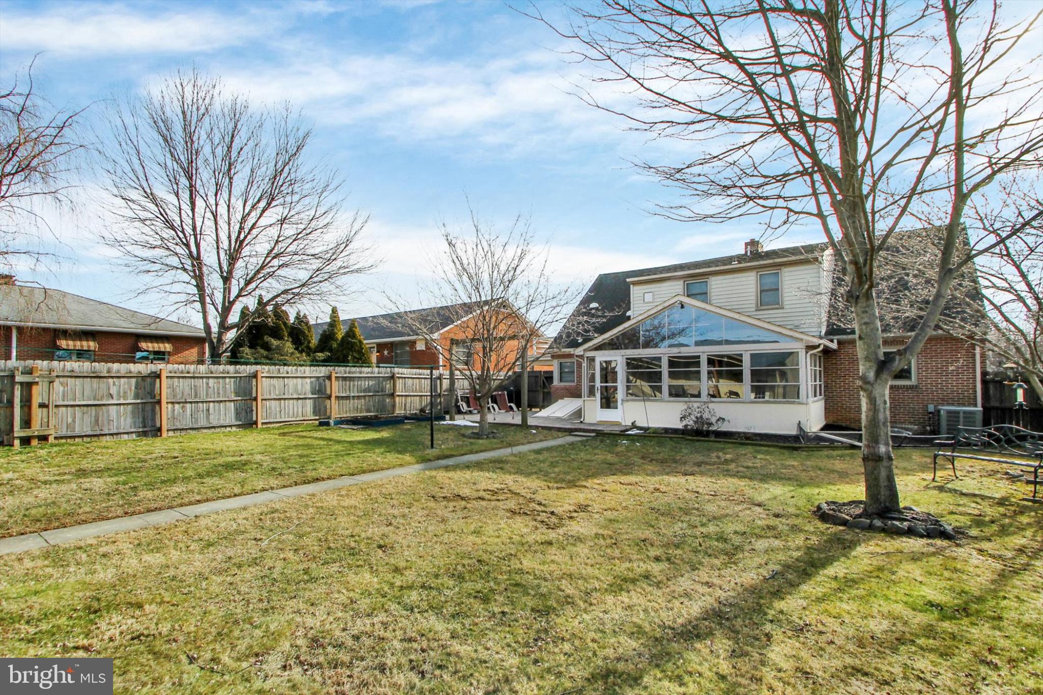 511 West Hanover Street Hanover, PA 17331 - Photo 30 of 32 Back View