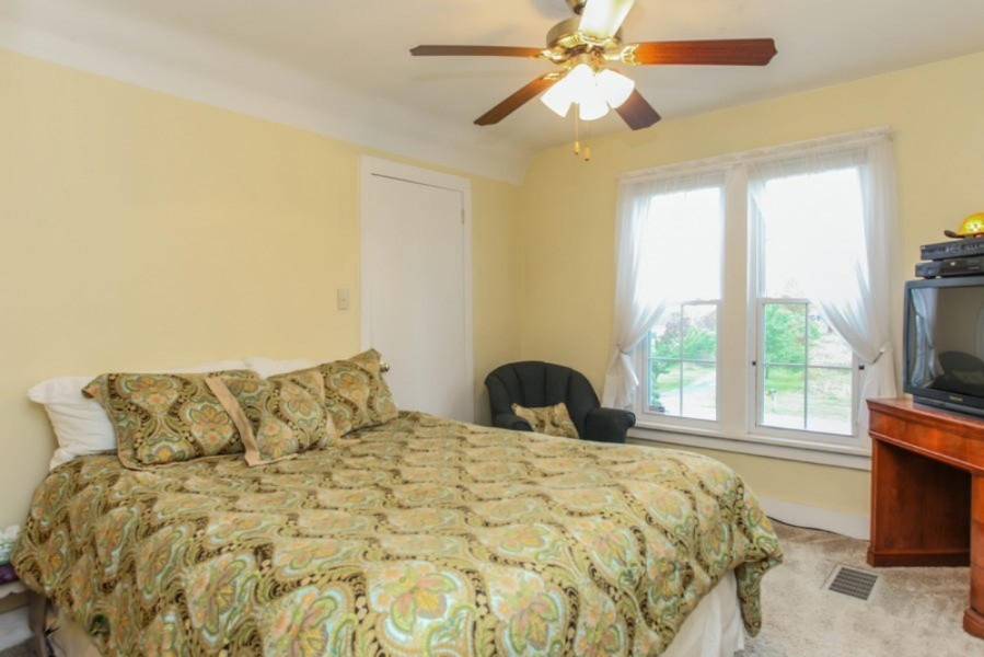 740 West Hinchman Road Baroda, MI 49101 - Photo 5 of 10 Bedroom 2