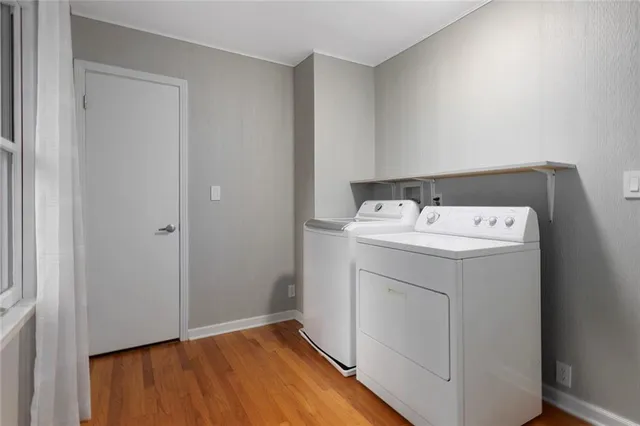 $599,900 | 6800 West 66th Street, Overland Park, KS 66202