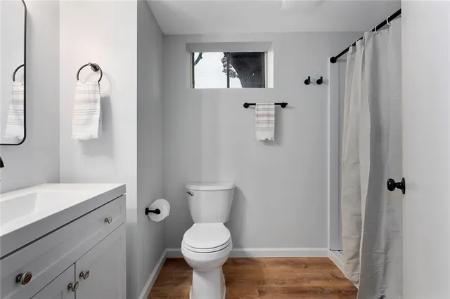 $599,900 | 6800 West 66th Street, Overland Park, KS 66202