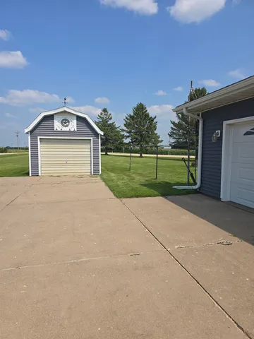 $265,000 | 7551 Slab Town Road, Lancaster, WI 53813