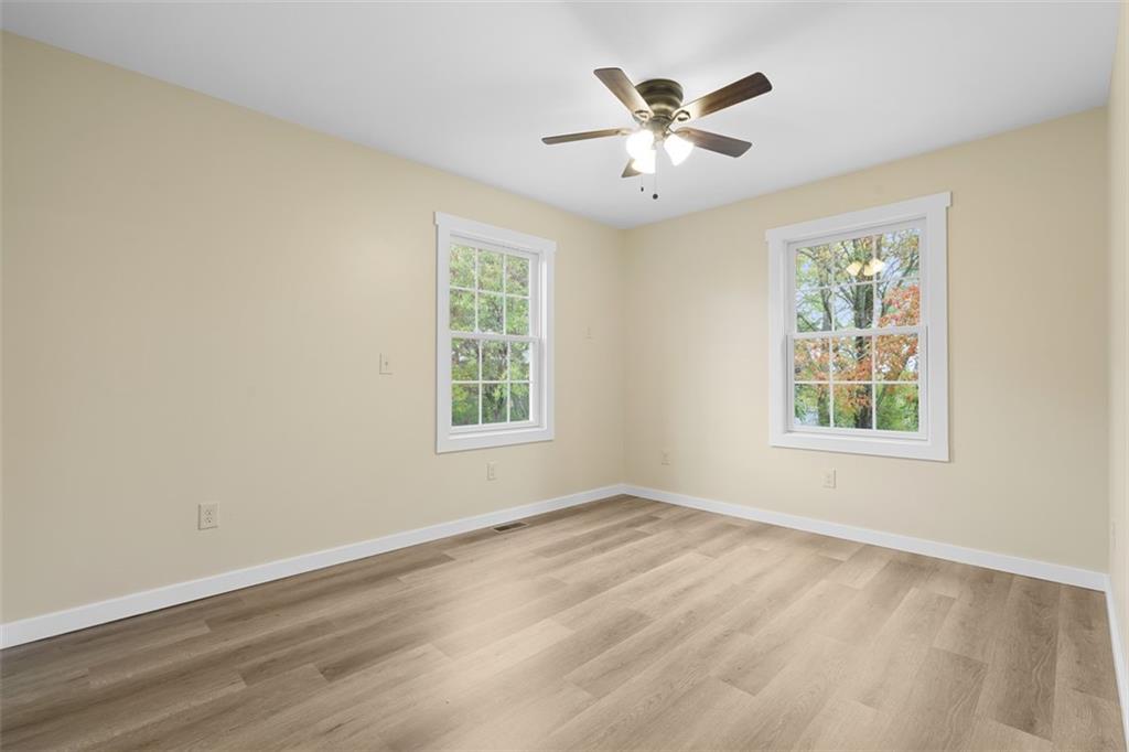 1149 Pittsburgh Road Valencia, PA 16059 - Photo 23 of 39 Gallery Image 23