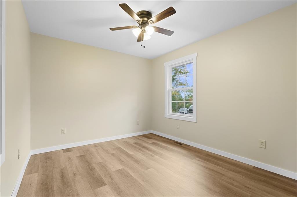 1149 Pittsburgh Road Valencia, PA 16059 - Photo 24 of 39 Gallery Image 24