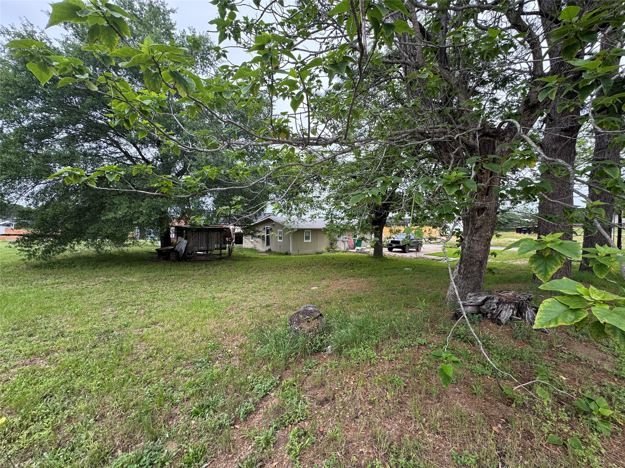 709 Sabine Street Brenham, TX 77833 - Photo 3 of 15