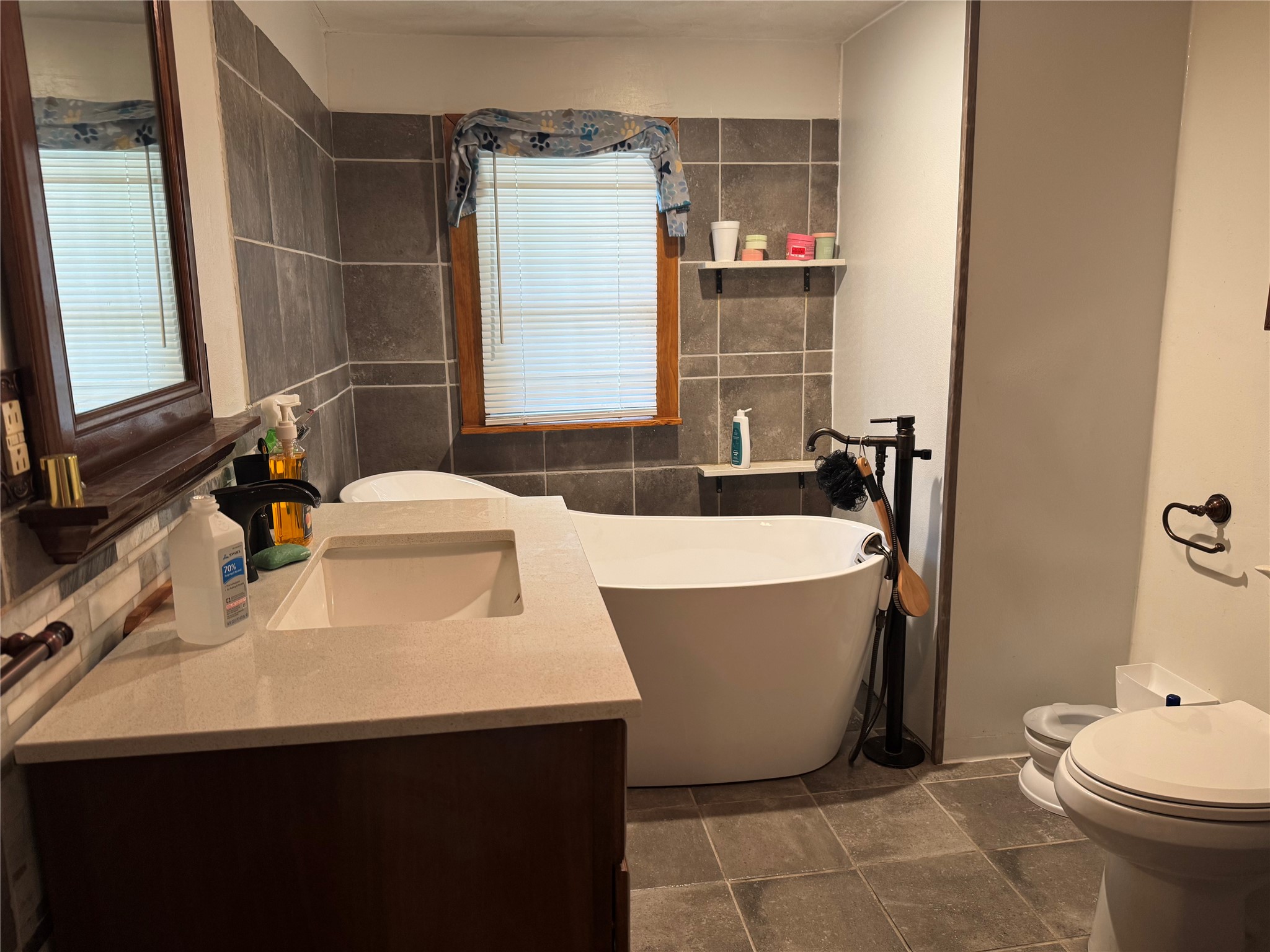 709 Sabine Street Brenham, TX 77833 - Photo 8 of 15