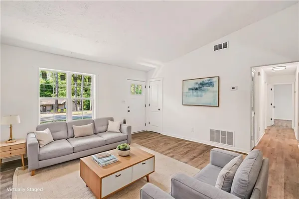 $255,000 | 8984 Bentwood Lane, Riverdale, GA 30274