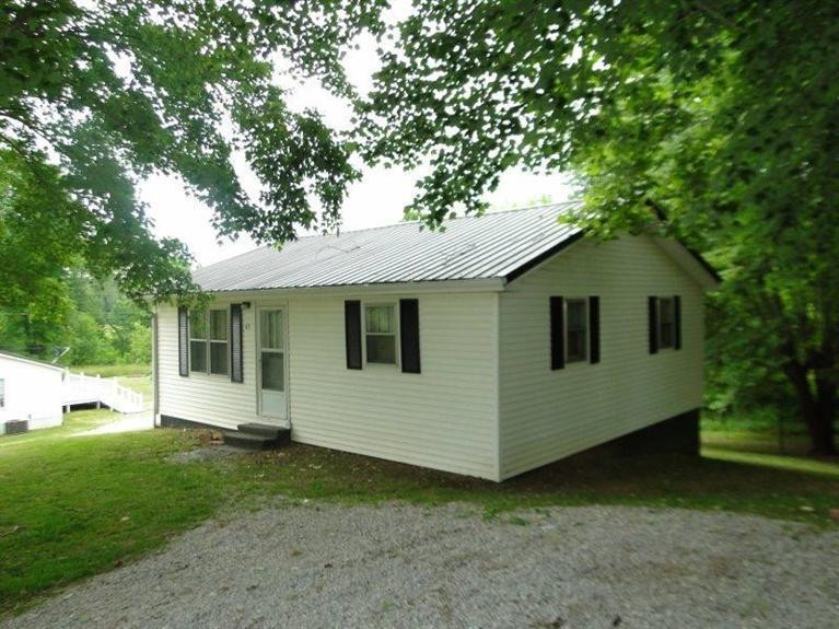 65 Creech Road London, KY 40741 - Photo 3 of 16 Photo 3