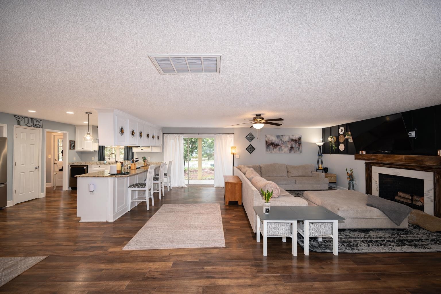 3210 Bryant Street Loris, SC 29569 - Photo 2 of 32