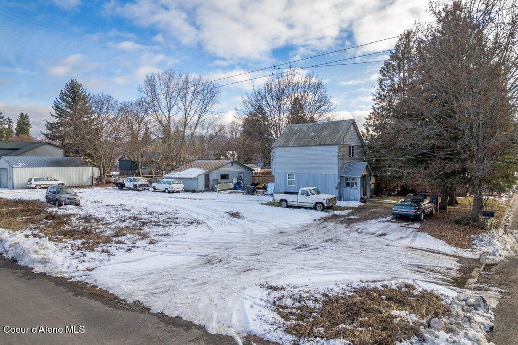 Lot 1 Fir Street Sandpoint, ID 83864 - Photo 10 of 19 016-nkanextto625NorthEllaAvenueAddressfo