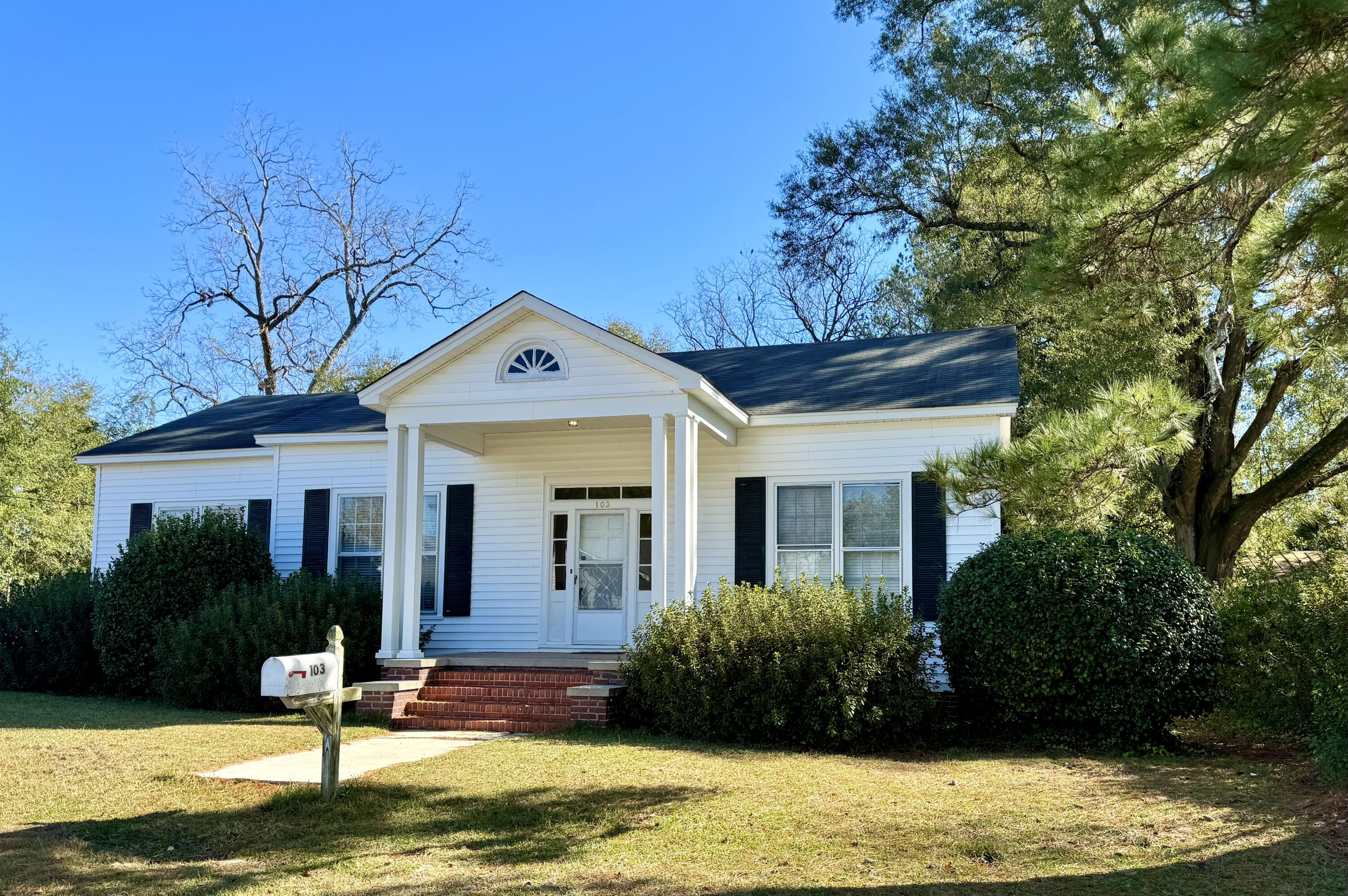 103 Quaker Road St. George, SC 29477 - Photo 3 of 29 IMG_0745