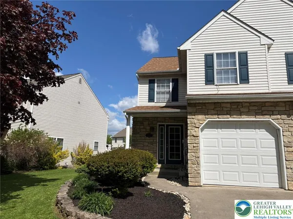 $398,800 | 1769 Pinewind Drive, Lower Macungie Township, PA 18011