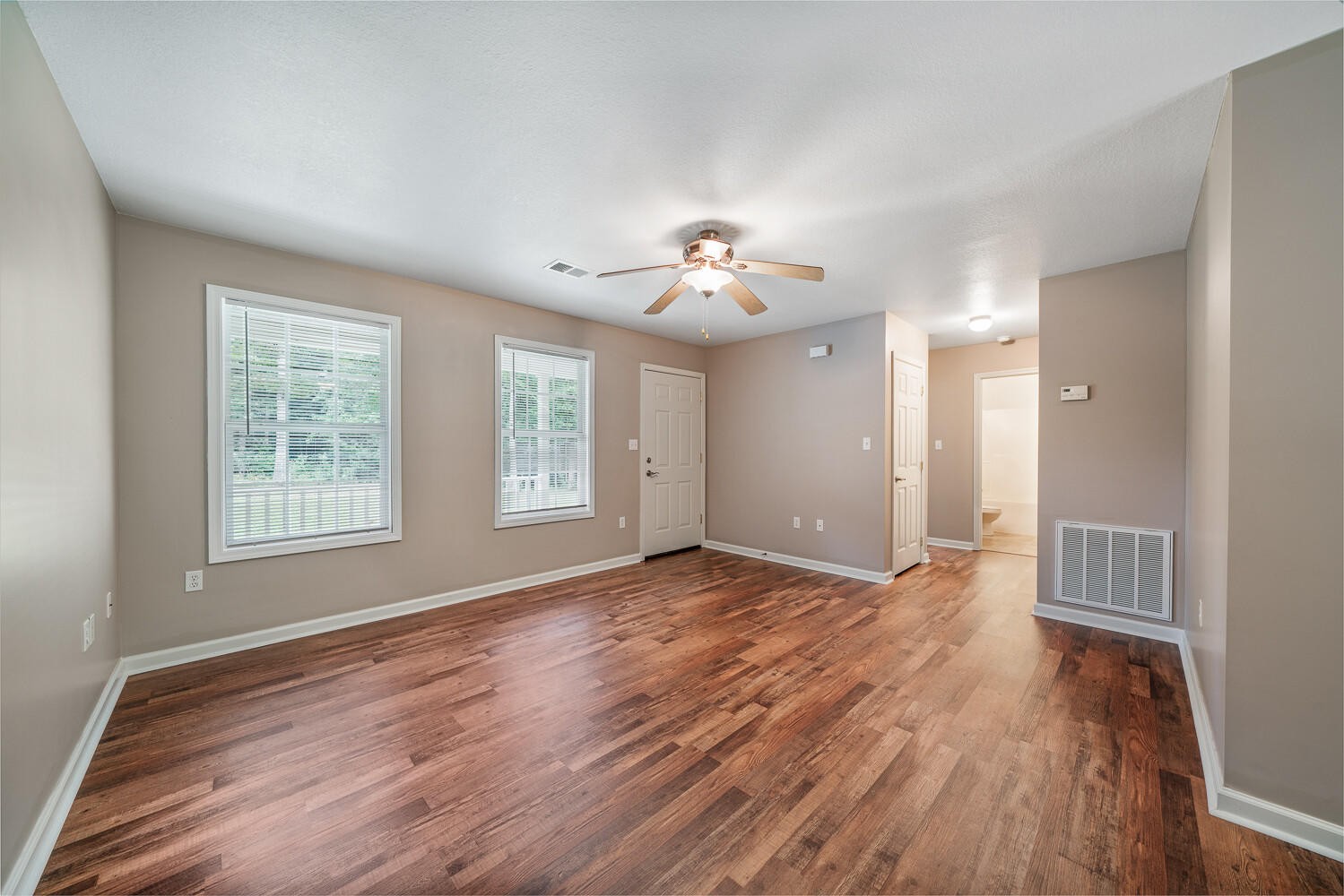 1360 Phillips Flat Road Road Oneida, TN 37841 - Photo 8 of 24