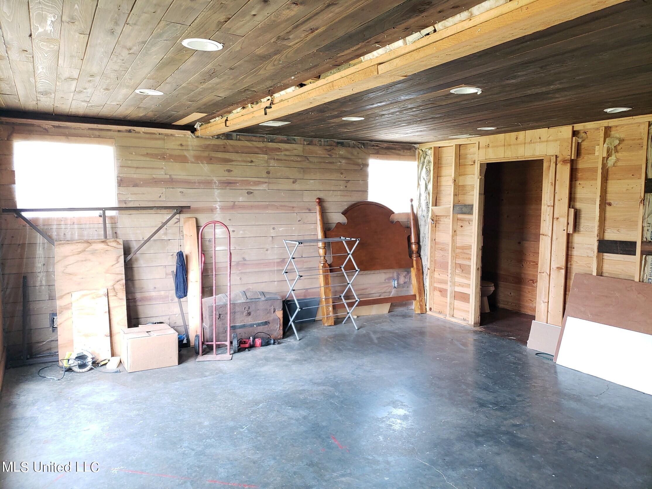 938 Frank Smith Road Batesville, MS 38606 - Photo 32 of 62 Bedroom 3