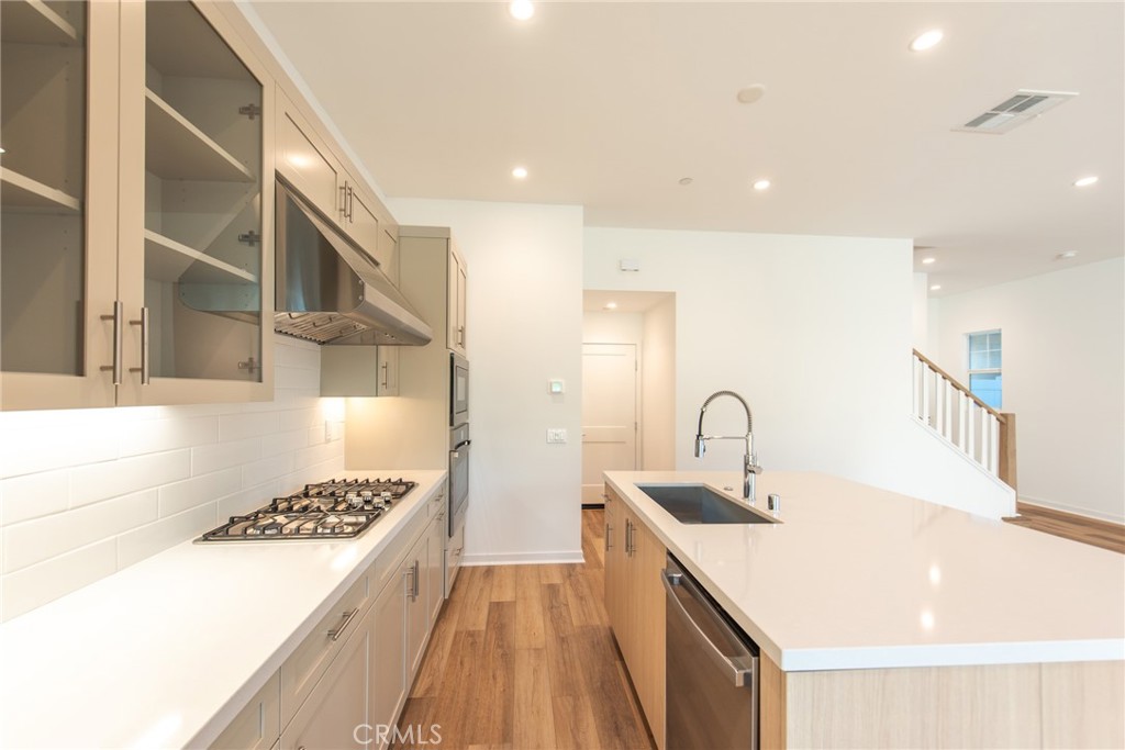 14 Miren Place Arcadia, CA 91007 - Photo 7 of 24