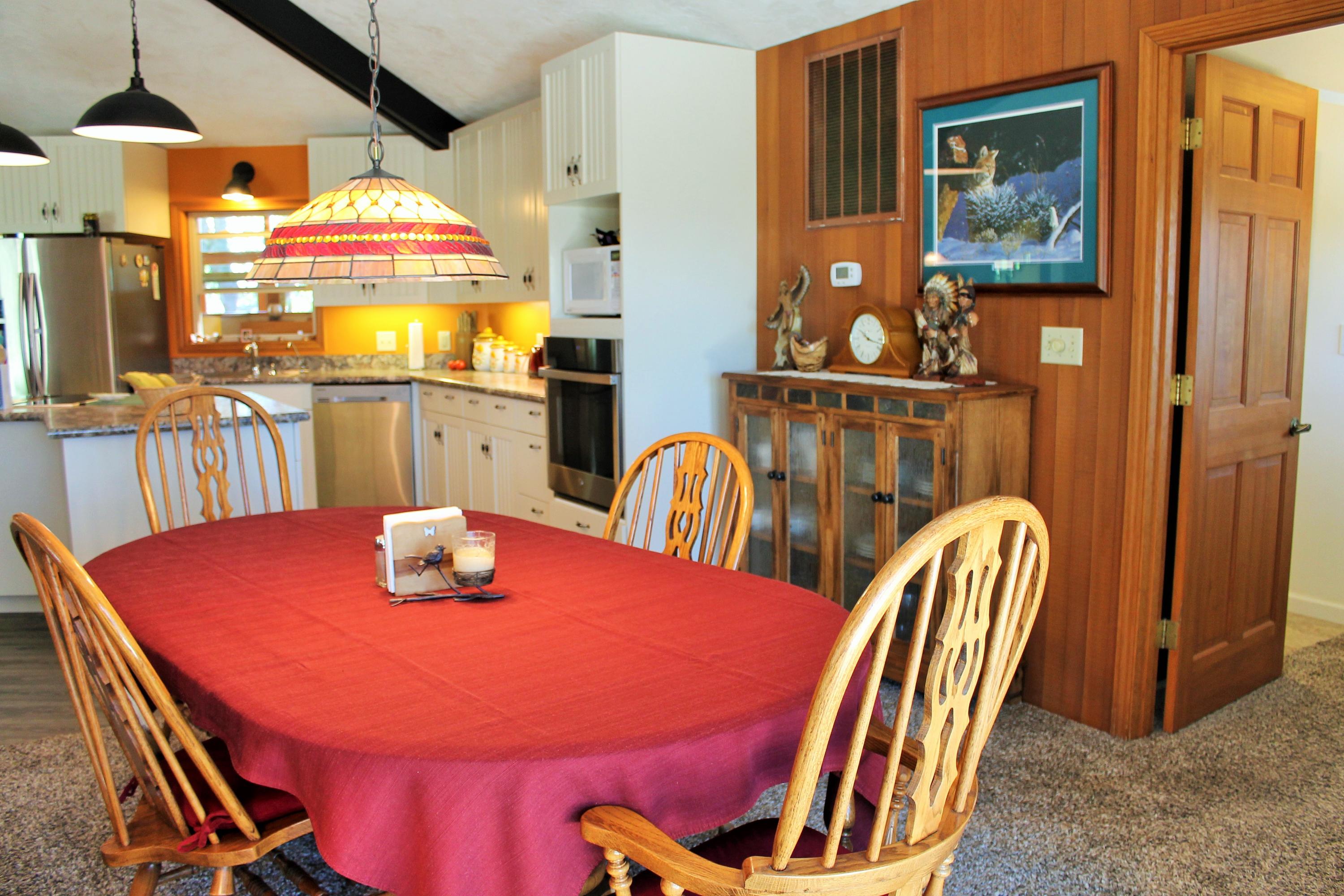 15324 Antioch Road White City, OR 97503 - Photo 15 of 51 Dining Area