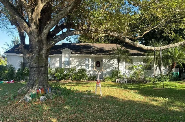 $5,000 | 15021 Southwest 154th Terrace, Miami, FL 33187