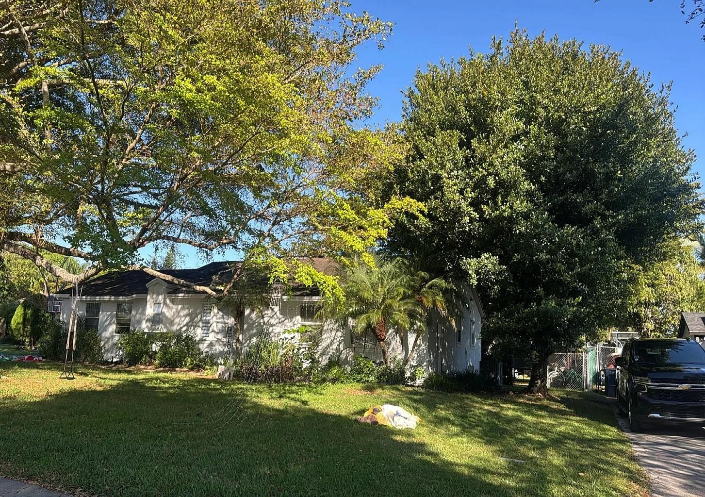 15021 Southwest 154th Terrace Miami, FL 33187 - Photo 5 of 5