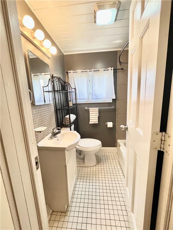 202 Kors Studio Road Mount Pleasant, PA 15666 - Photo 10 of 14 Gallery Image 10