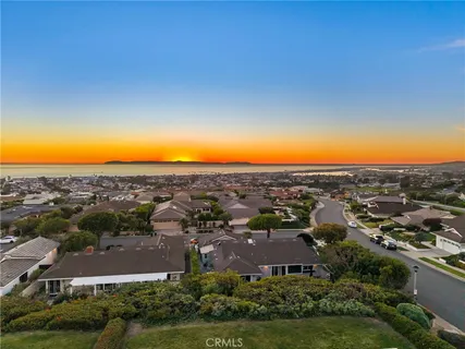 $7,380,000 | 3501 Sausalito Drive, Corona del Mar, CA 92625