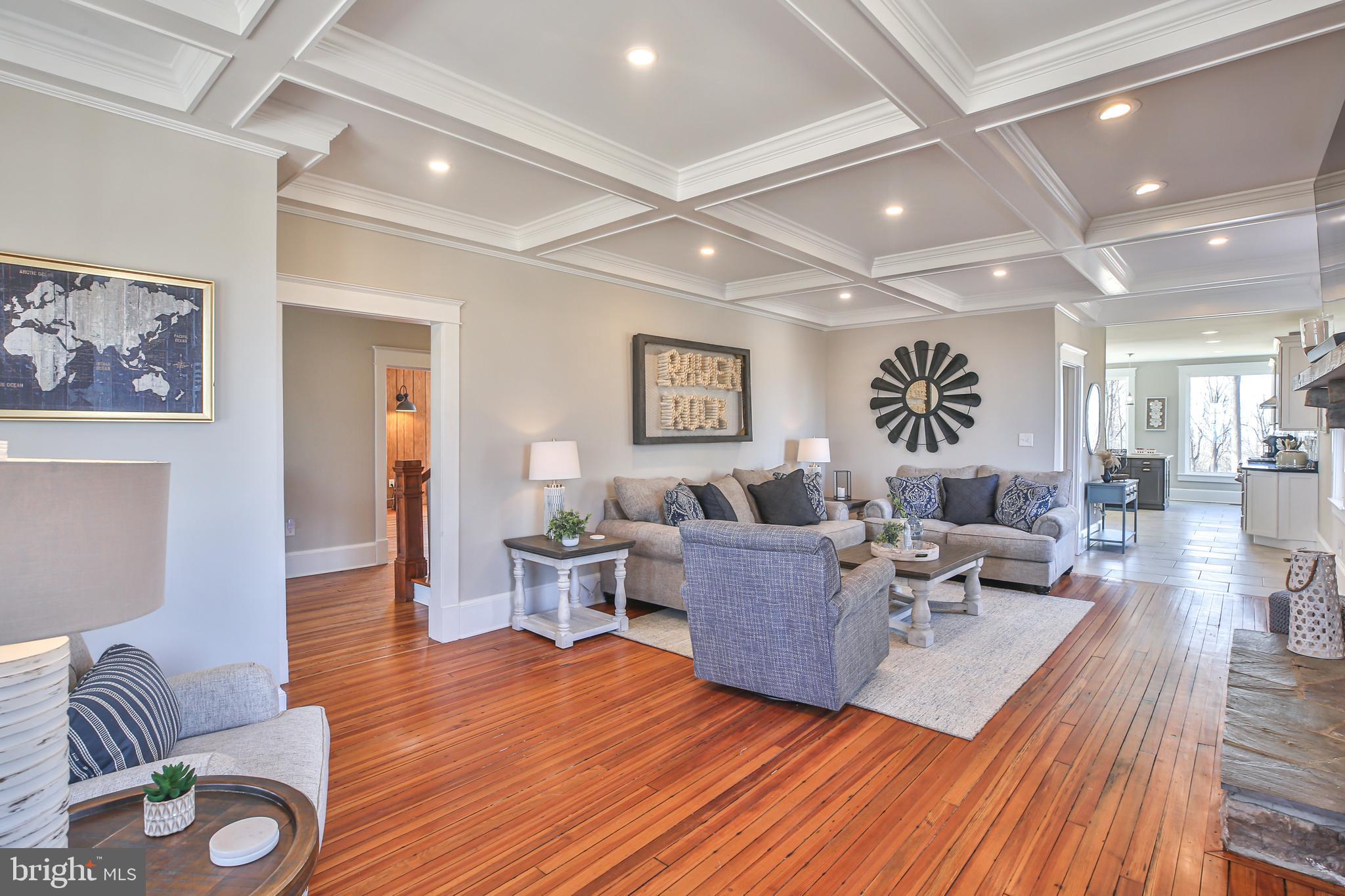 17345 Raven Rocks Road Bluemont, VA 20135 - Photo 24 of 99 a living room with furniture and wooden floor
