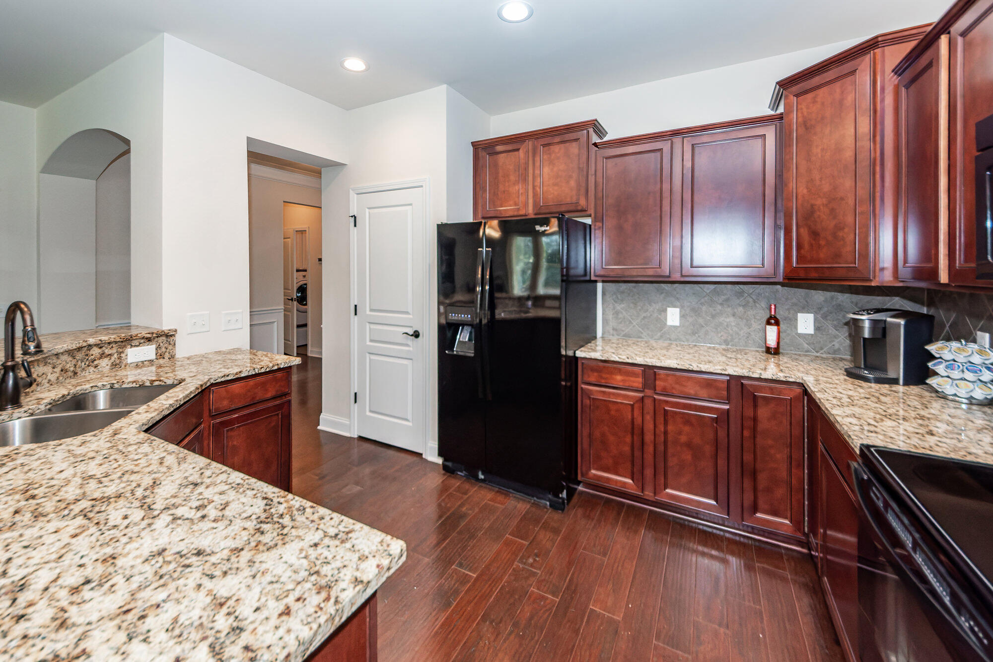 477 Eastern Isle Avenue Summerville, SC 29486 - Photo 12 of 61 12