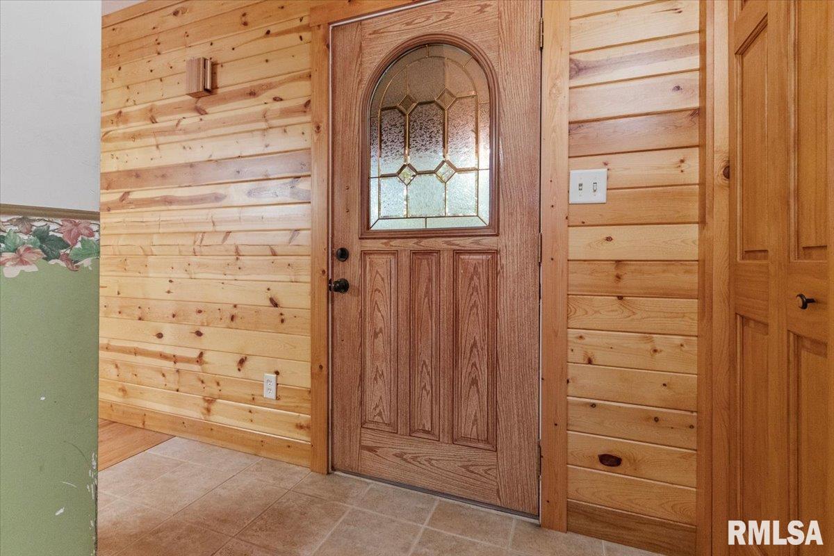 670 Coon Creek Road Metamora, IL 61548 - Photo 5 of 53