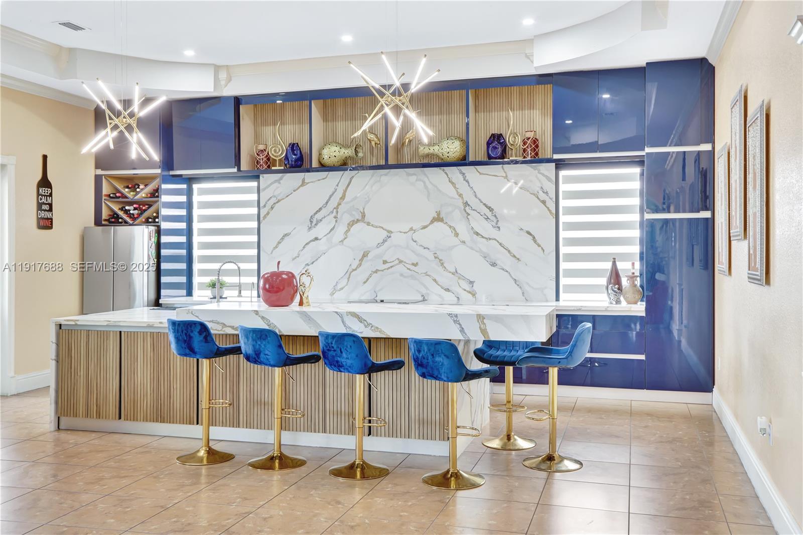 20455 Southwest 154th Avenue Miami, FL 33187 - Photo 6 of 95