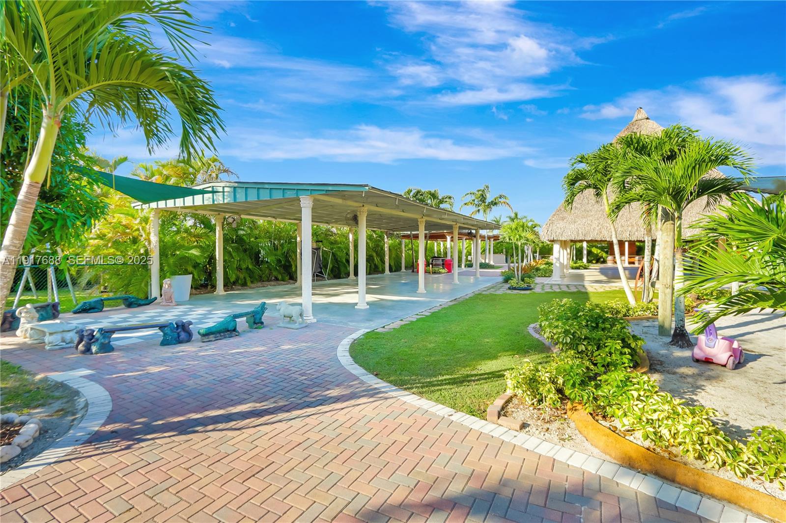 20455 Southwest 154th Avenue Miami, FL 33187 - Photo 63 of 95