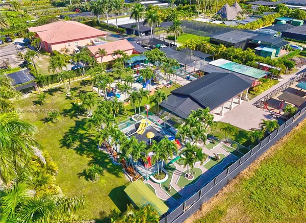 $4,200,000 | 20455 Southwest 154th Avenue, Miami, FL 33187