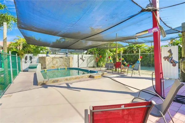 $4,200,000 | 20455 Southwest 154th Avenue, Miami, FL 33187