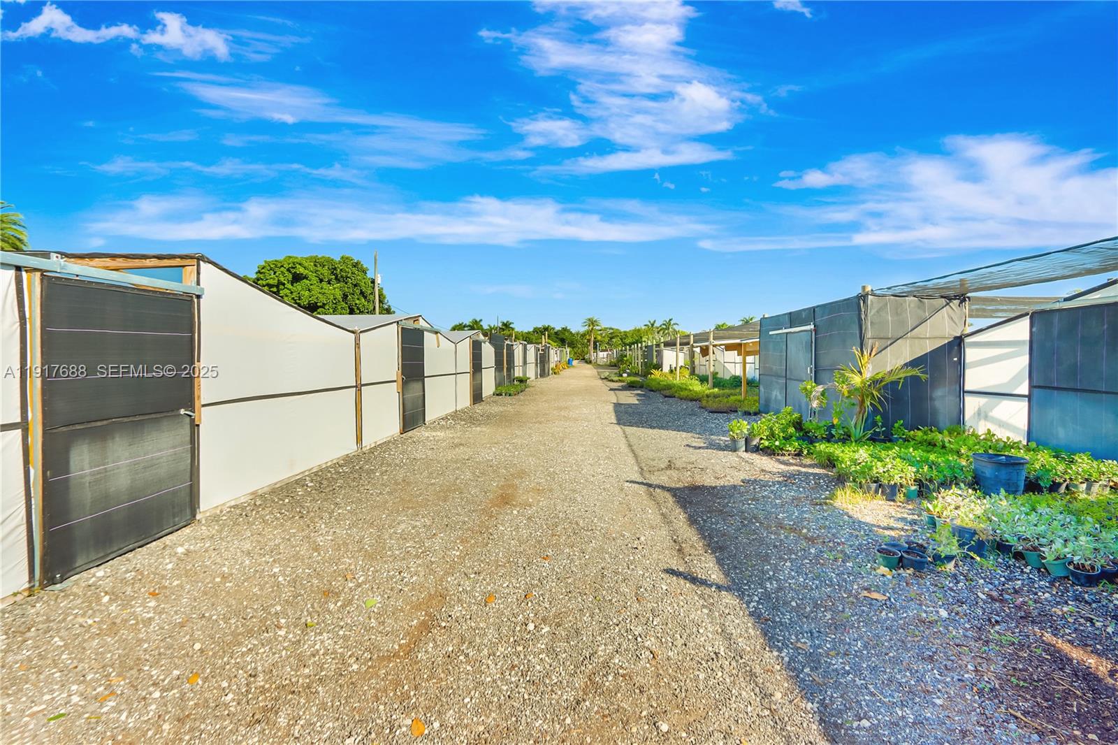 20455 Southwest 154th Avenue Miami, FL 33187 - Photo 81 of 95