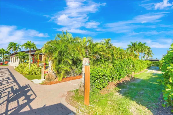 $4,200,000 | 20455 Southwest 154th Avenue, Miami, FL 33187