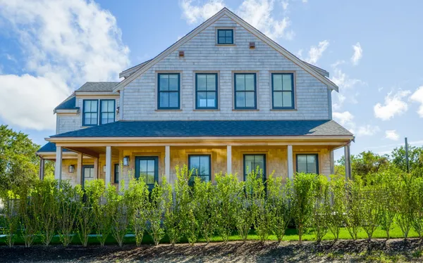 $5,995,000 | 8 Priscilla Lane, Nantucket, MA 02554