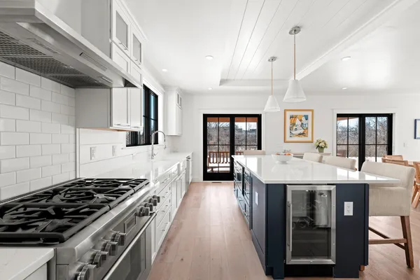 $5,995,000 | 8 Priscilla Lane, Nantucket, MA 02554