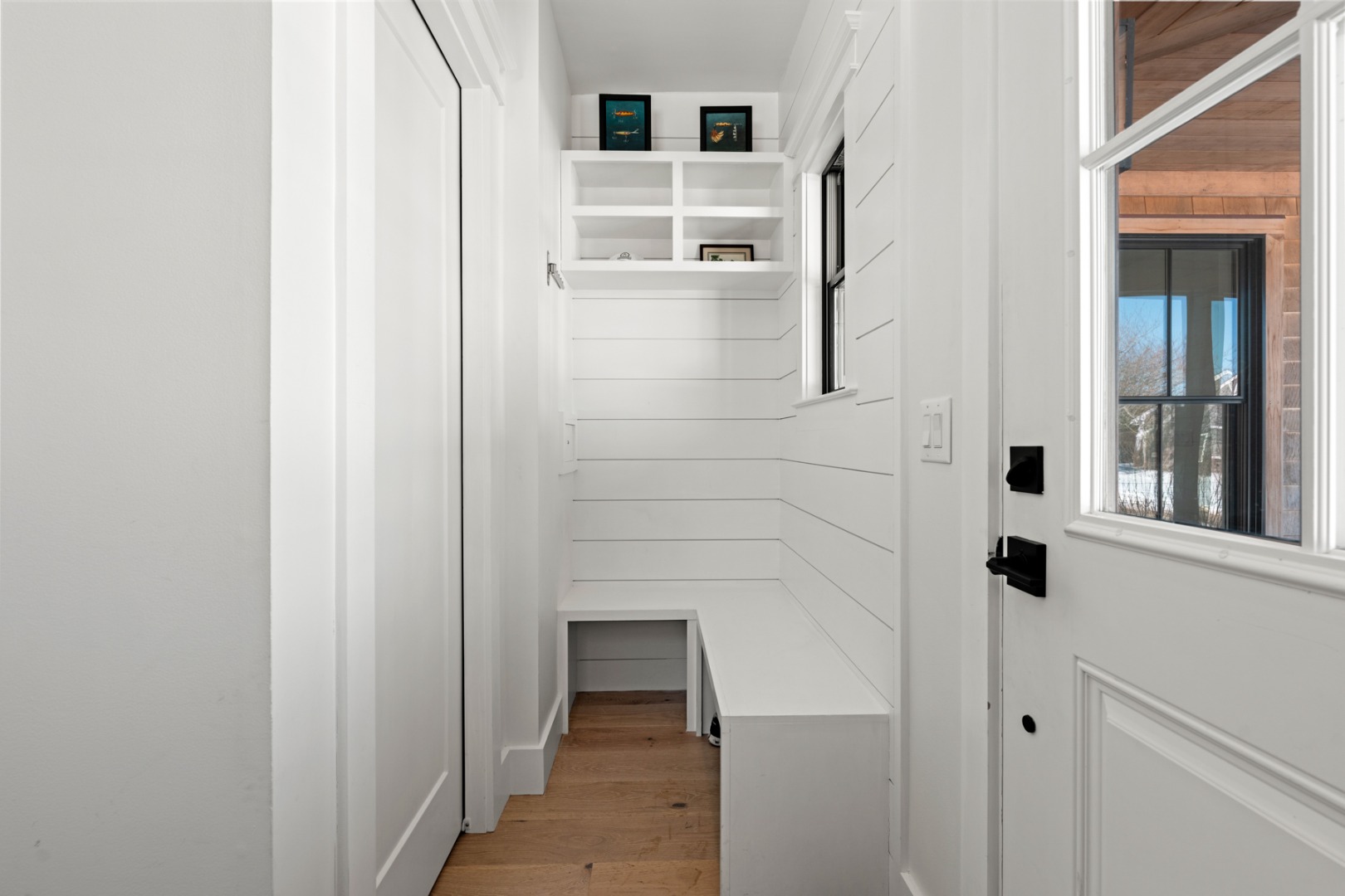 8 Priscilla Lane Nantucket, MA 02554 - Photo 14 of 40 Mud room