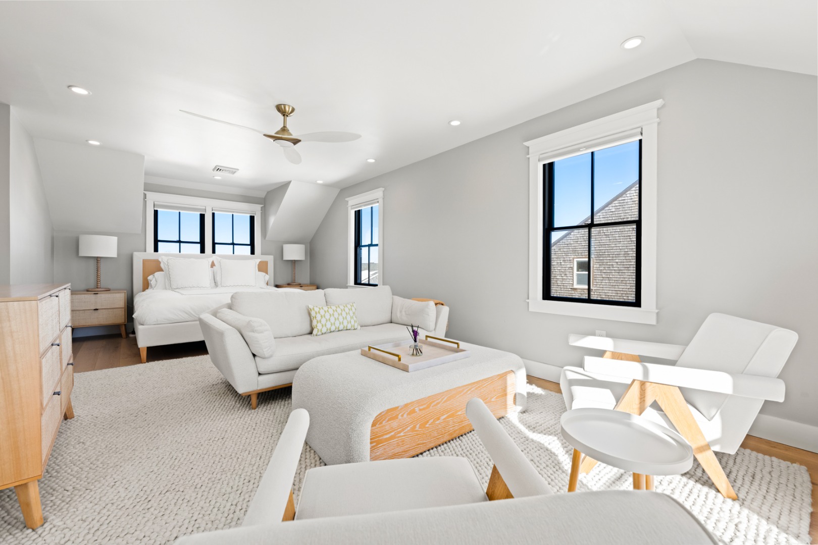 8 Priscilla Lane Nantucket, MA 02554 - Photo 20 of 40 Primary