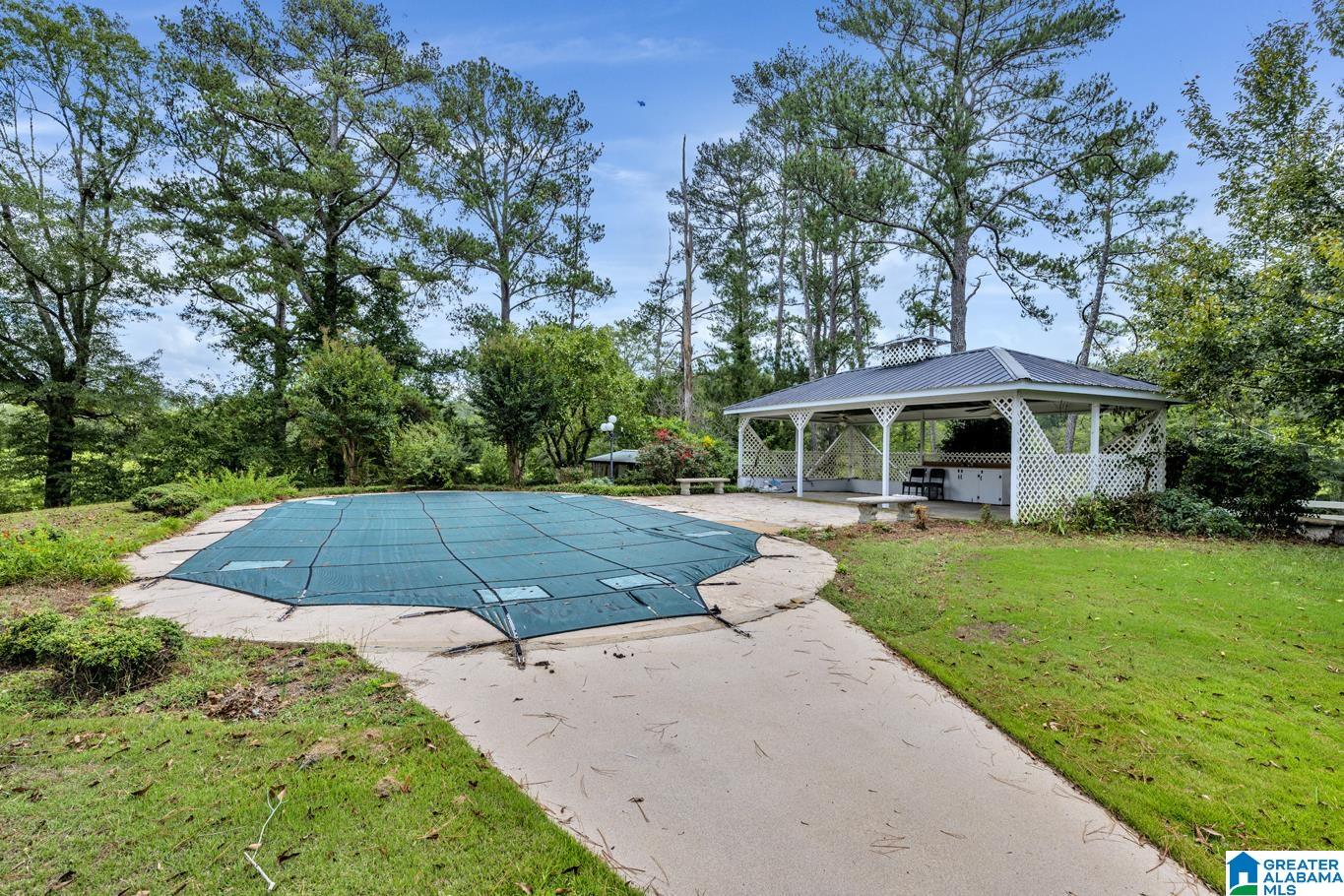 44 Nunnally Lake Road Ohatchee, AL 36271 - Photo 12 of 90