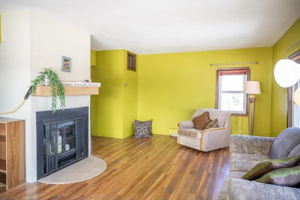 $169,900 | 203 Franklin Street, Elroy, WI 53929