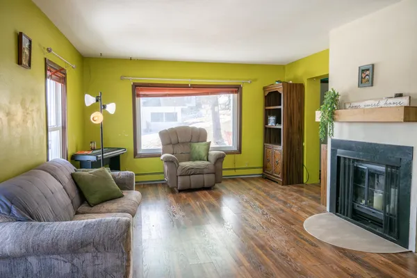 $169,900 | 203 Franklin Street, Elroy, WI 53929