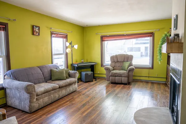 $169,900 | 203 Franklin Street, Elroy, WI 53929