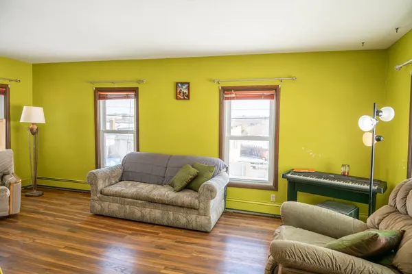 $169,900 | 203 Franklin Street, Elroy, WI 53929